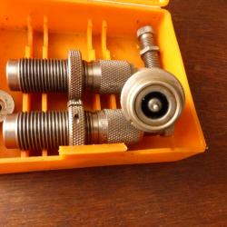 Jeu d'outils LYMAN  Calibre 38SP/357 Mag. Carbure  avec SH