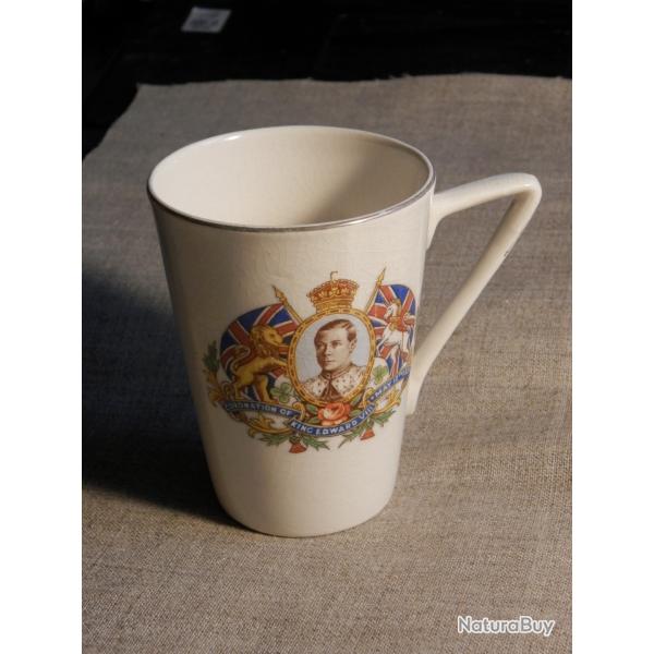 Commemorative mug for the coronation of King �douard VIII of England