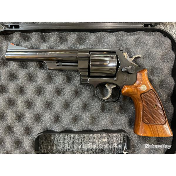 Smith&Wesson Mod 29-5 cal .44Rem Mag 6��