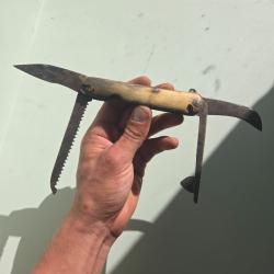 Couteau ancien pour pi&egrave;ces