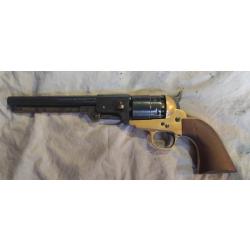 R&eacute;plique "colt" 1851 Navy rednord Pietta calibre 44