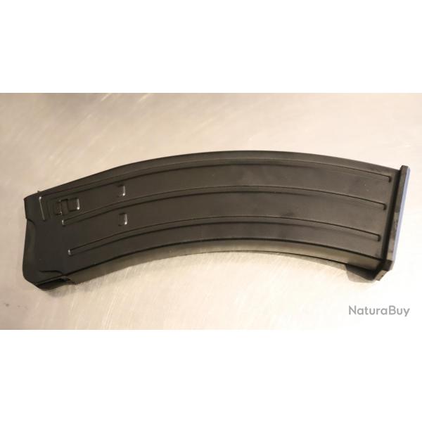 // R�serv� � Fouge07 // Chargeur 10 coups pour fusil type AR12, cal 12