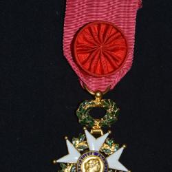ETOILE D'OFFICIER LEGION D'HONNEUR-VERMEIL-4&deg; REPUBLIQUE-OFFICER FRENCH LEGION OF HONOR 1946