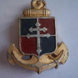 insigne 9  DIC DIVISION D'INFANTERIE COLONIALE FABRICATION EN ALU A.AUGIS LYON