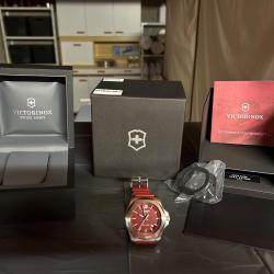 Montre VICTORINOX INOX