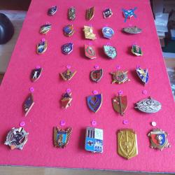 insignes militaire  anciens lot N&deg; 1