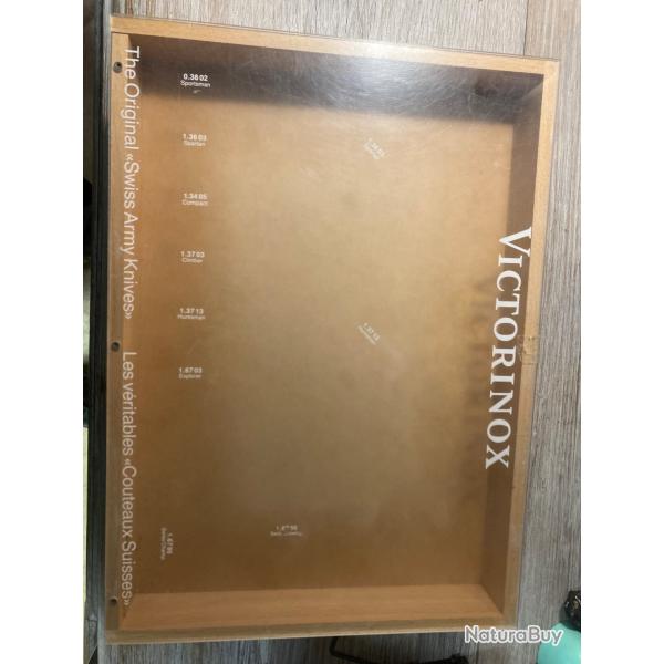 Pr�sentoir Victorinox - Boite de pr�sentation pour couteaux Victorinox, bois et plexiglass