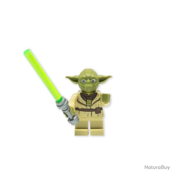 Master Yoda Mini-Fig