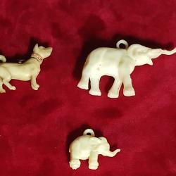 3 pendentifs vintage repr&eacute;sentant des animaux 1930/40