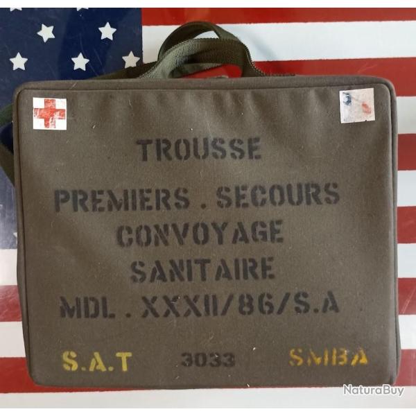 Trousse premier secours convoyage sanitaire Arm�e Fran�aise