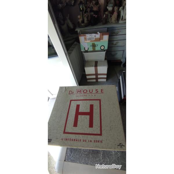 Coffret l integrale de dr House 8 saisons,neuf sous blister