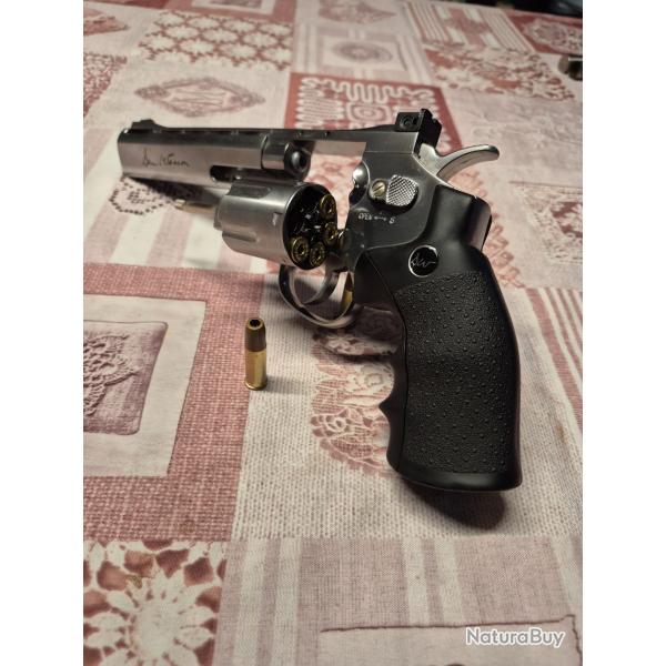 Revolver a plombs Dan & Wesson