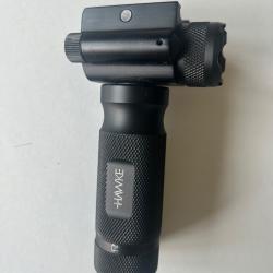 Poign&eacute;e tactique picatiny HAWKE lampe + laser pour armes
