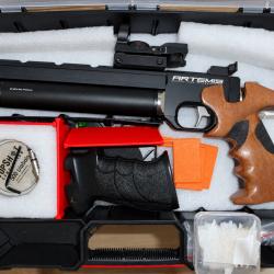 Pistolet PCP Artemis PP700S-A - kit complet avec viseur red dot - 230 �