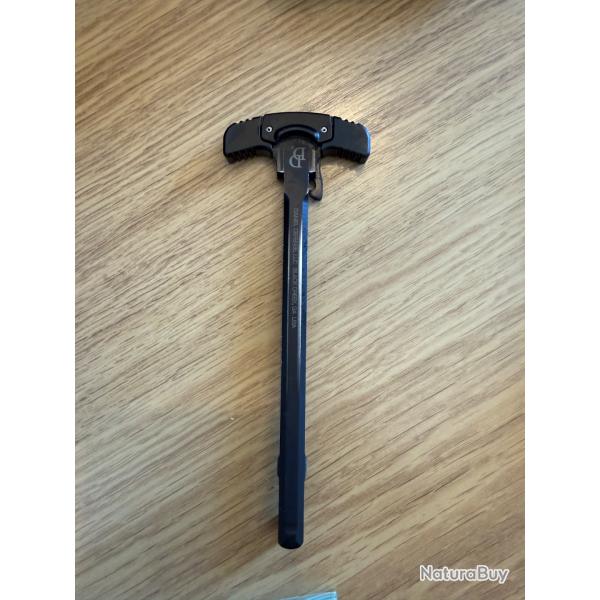 Levier armement Daniel d�fense grip and rip