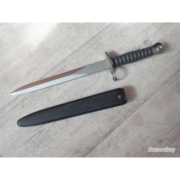 W 511681 Belle baionnette Suisse pour FASS 57 (ou pour la chasse ?). Stgw 57 Bajonet