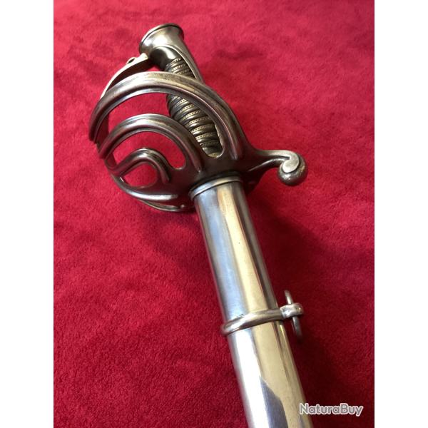 Beau sabre Officier Arm�e d'Afrique Seconde moiti� du 19 �me Siecle.