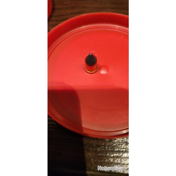 Vend 175 balles 22 conique bosquette flobert.1 bo�tes de 100 balles et une de 75 balles