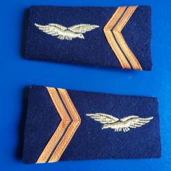 2 fourreaux d'epaules aviations