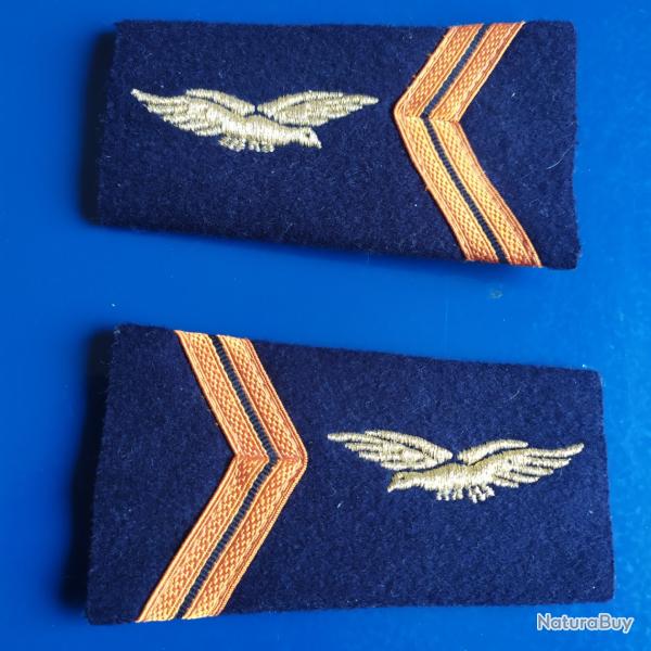 2 fourreaux d'epaules aviations