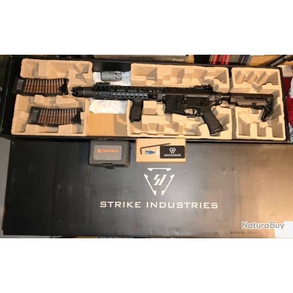 Pack GBBR EMG / CYMA CGS M4 Strike Industries (SI.1303 BK) + Upgrades & Accessoires - �tat Quasi-Neu