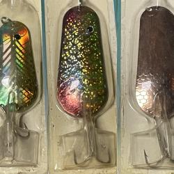 3 GROSSES CUILLERES AVEC TRIDENT