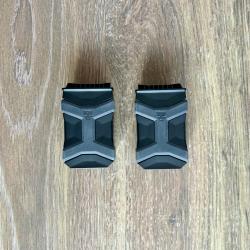 Pitbull Tactical - Portes Chargeurs Universel - Simple et Double Stack - 2 pi&egrave;ces - R&eacute;f&eacute;rence : UMCB
