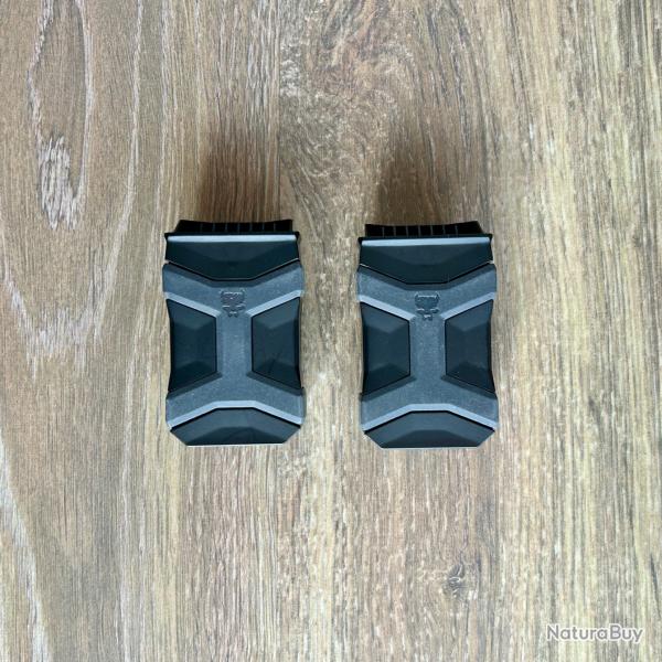 Pitbull Tactical - Portes Chargeurs Universel - Simple et Double Stack - 2 pi�ces - R�f�rence : UMCB