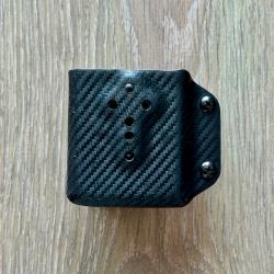 UM Tactical - Porte Chargeur pour AR15 avec Attache Tek Lok - R&eacute;f&eacute;rence : UMPCAR