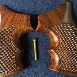 plaquettes bois pr&eacute;cieux ambidextre pour revolver  Smith&Wesson carcasse K/L ou I round butt