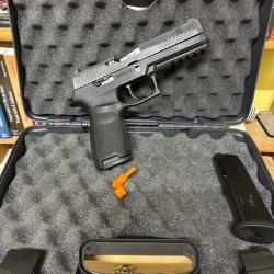 SIG SAUER  9 mm P 320 Nitron Full Size 5 pouces