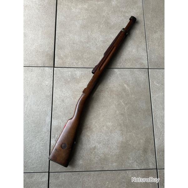 crosse carle gustave M96 � Court