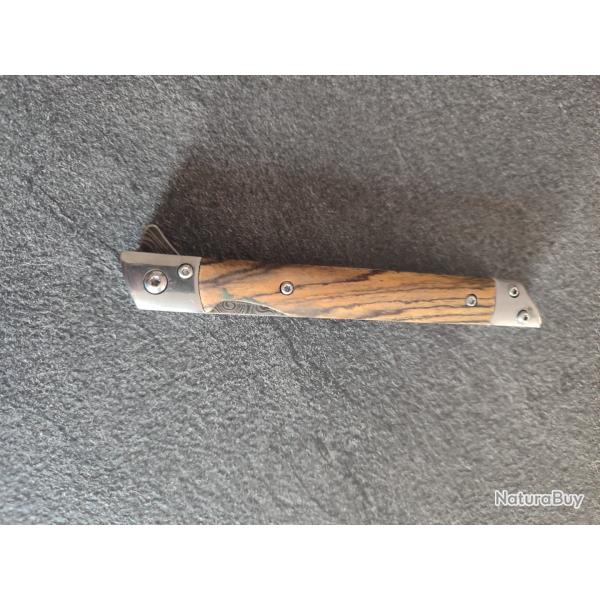 Couteau pliant randonn�e neuf