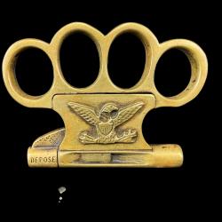 TR&Egrave;S RARE COUP DE POING PISTOLET LE POILU calibre 22 short