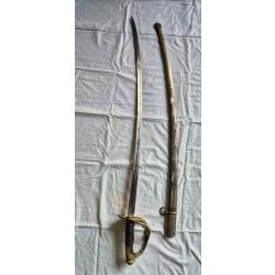 SABRE 1822 d'officier cavalerie l&eacute;g&egrave;re Fran&ccedil;aise avec son fourreau