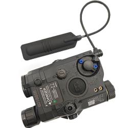 PEQ-15 Bo&icirc;tier Tactique avec Laser Vert/Rouge et Lampe LED - Montage Rail 21 mm