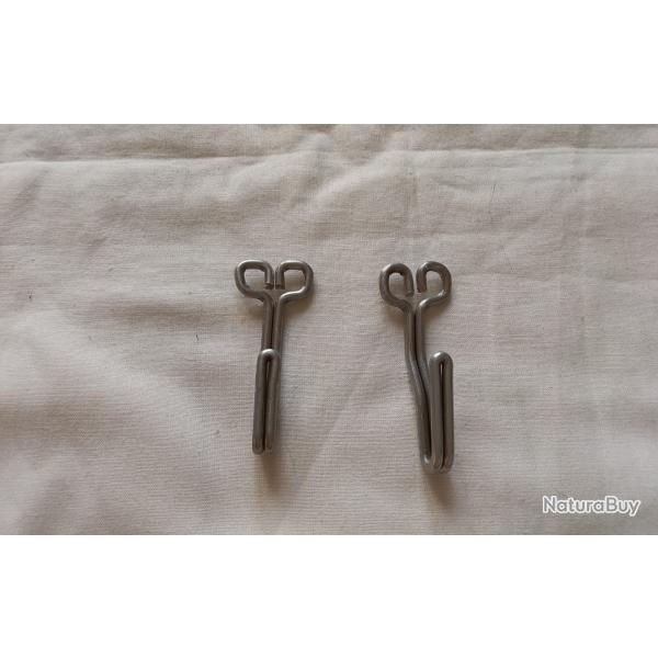 Lot de 2 crochets de vareuse WW2 , crochet pour veste WW2  ( A1 )