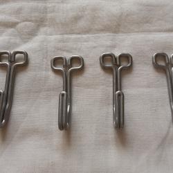 Lot de 4 crochets de vareuse WW2 , crochet pour veste WW2  ( A1 )