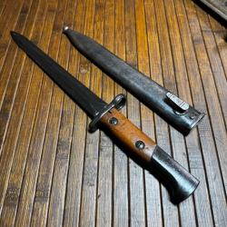 Ba&iuml;onnette Poignard Persan Iranien M1949 Mauser � Lame 23 cm Park&eacute;ris&eacute;e � TBE