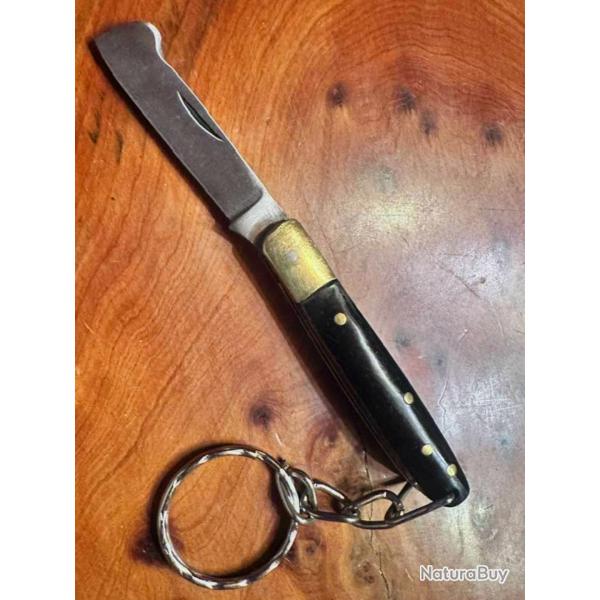 Couteau Greffoir - Porte clef - Corne - Ench�re 1.00 �