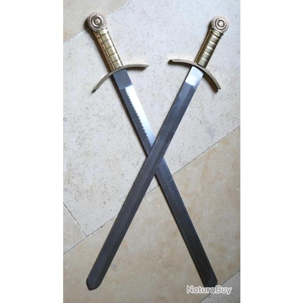 Lourde et solide paire d'�p�es ou de glaives - ref MOM26GLA001