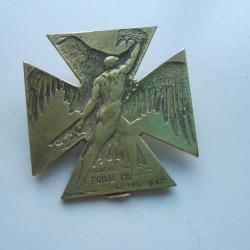 insigne JOURNEE POILU 1915  R LALIQUE