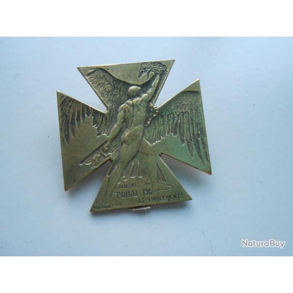 insigne JOURNEE POILU 1915  R LALIQUE