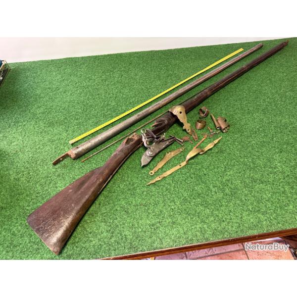 FUSIL A SILEX OFFICIER DE LA MILICE MOD�LE  1754 -59  FRANCE GUERRE DE 7  ANS  1756-1763 18 �ME