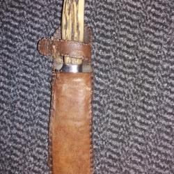 couteau de chasse ancien etuit cuir artisanale dat&egrave; 1943