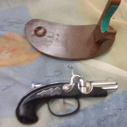 briquet de table pistolet &agrave; percussion