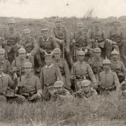 Carte postale de soldats de la Premi&egrave;re Guerre mondiale -N&deg;8747