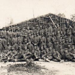 Photo de groupe de soldats de la Premi&egrave;re Guerre mondiale -N&deg;87230