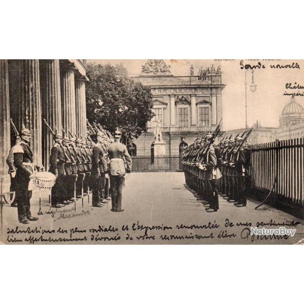 Carte Postale Ancienne - Soldats en Uniforme -N�87237