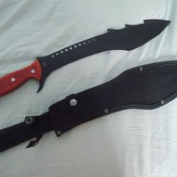 Couteau tactique machette avec fourreau lame noire longueur totale 49 cm